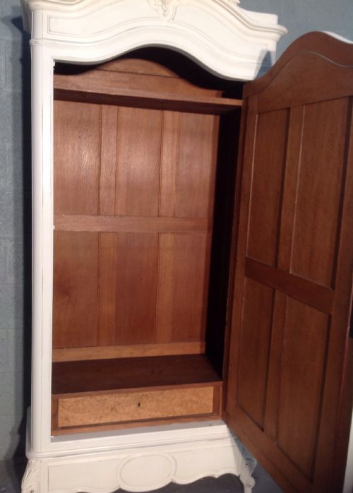 PAINTED FRENCH ARMOIRE - ADDITIONAL PHOTO 7