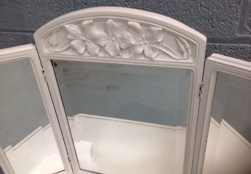 PAINTED FRENCH ARTS AND CRAFTS DRESSING TABLE - ADDITIONAL PHOTO 3