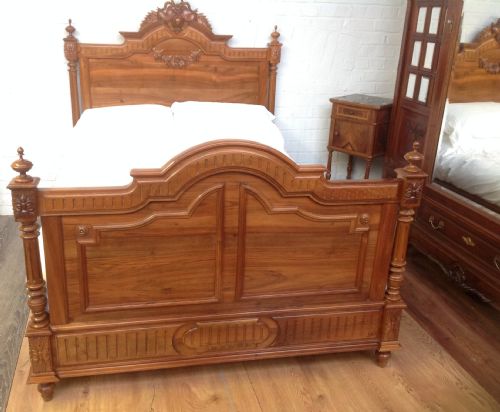 CHESTNUT FRENCH CARVED BED - ADDITIONAL PHOTO 2