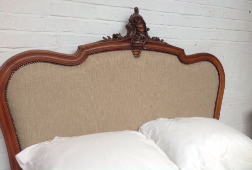 UPHOLSTERED LOUIS VX BED - ADDITIONAL PHOTO 2