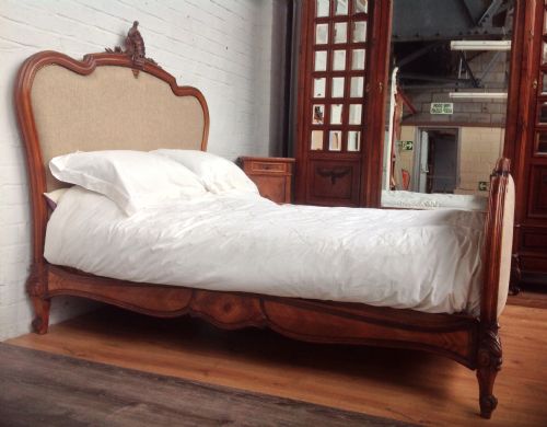 UPHOLSTERED LOUIS VX BED - ADDITIONAL PHOTO 8