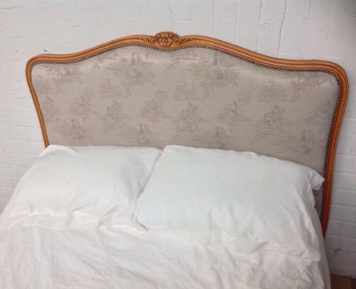 FRENCH WALNUT CORBEILLE CARVED BED - ADDITIONAL PHOTO 4