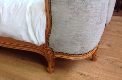 FRENCH WALNUT CORBEILLE CARVED BED - ADDITIONAL PHOTO 7