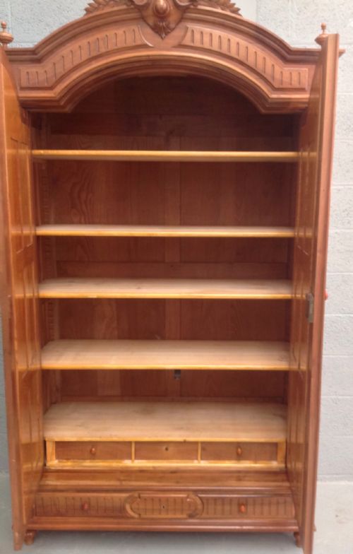 SOLID CHESTNUT FRENCH ARMOIRE - ADDITIONAL PHOTO 8
