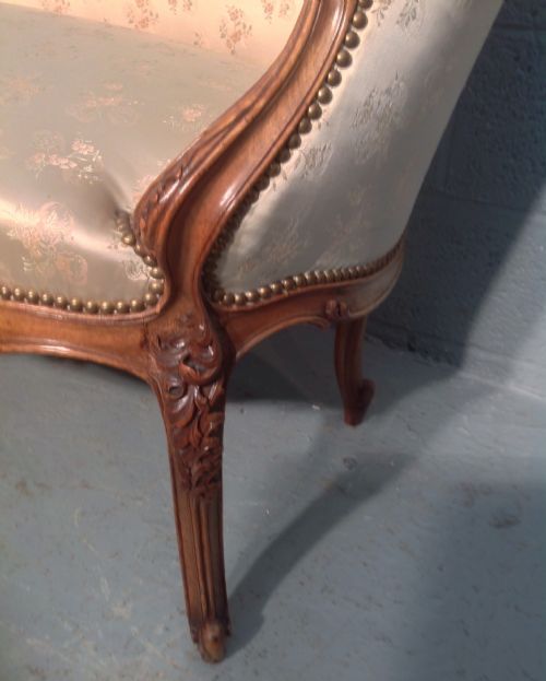 FRENCH CARVED WALNUT SOFA - ADDITIONAL PHOTO 6