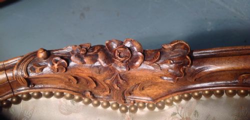 FRENCH CARVED WALNUT SOFA - ADDITIONAL PHOTO 7