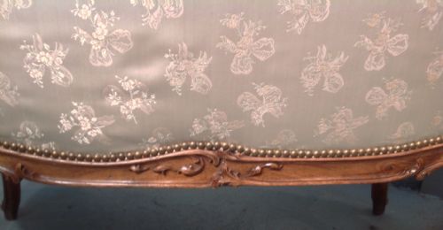 FRENCH CARVED WALNUT SOFA - ADDITIONAL PHOTO 3