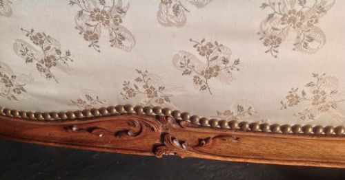 FRENCH CARVED WALNUT SOFA - ADDITIONAL PHOTO 4