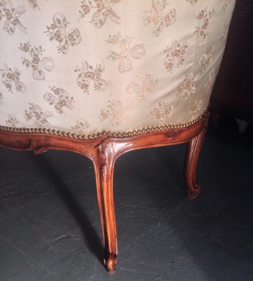 FRENCH CARVED WALNUT SOFA - ADDITIONAL PHOTO 9