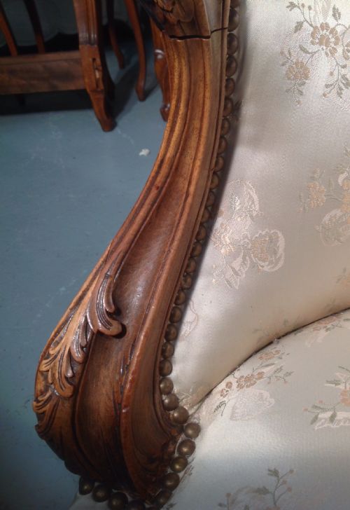 FRENCH CARVED WALNUT SOFA - ADDITIONAL PHOTO 10