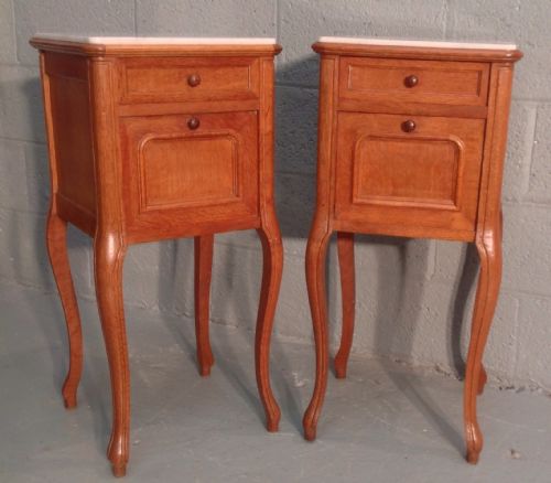 PAIR OF FRENCH OAK BEDSIDE CABINETS - ADDITIONAL PHOTO 8