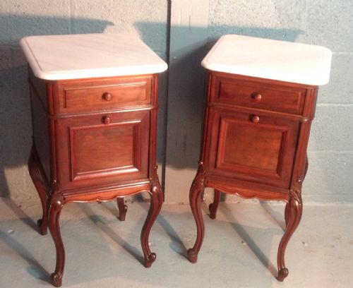 PAIR OF FRENCH MAHOGANY BEDSIDE CABINETS - ADDITIONAL PHOTO 9