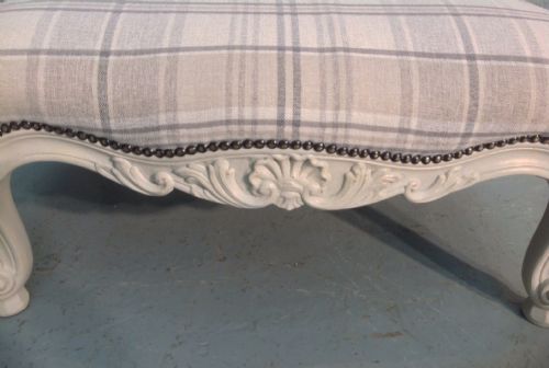 UPHOLSTERED FRENCH STOOL - ADDITIONAL PHOTO 2