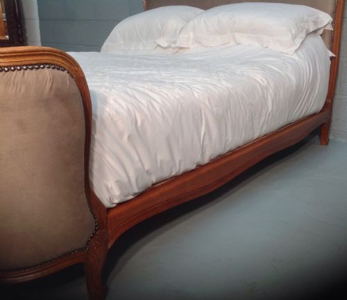 FRENCH CORBEILLE UPHOLSTERED BED - ADDITIONAL PHOTO 1
