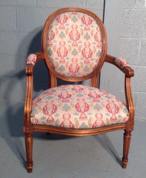 antique french walnut armchair - CATEGORY: ANTIQUE CHAIRS - DATED 1900