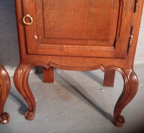 PAIR OF FRENCH BEDSIDE CABINETS - ADDITIONAL PHOTO 6
