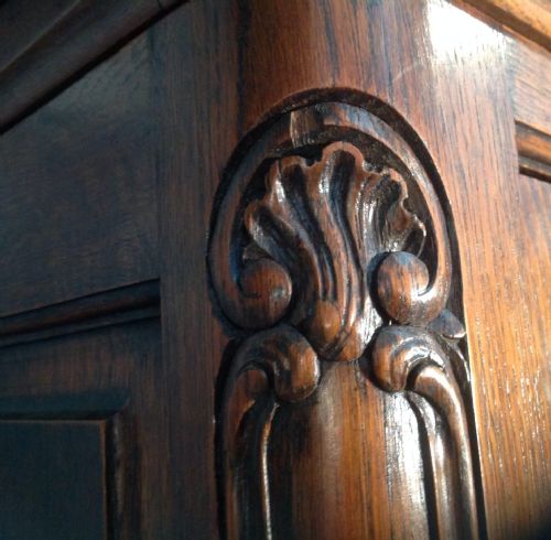 OUTSTANDING CARVED FRENCH ARMOIRE - ADDITIONAL PHOTO 7
