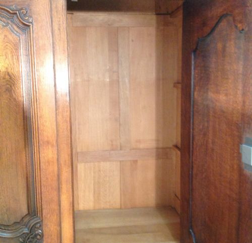 OUTSTANDING CARVED FRENCH ARMOIRE - ADDITIONAL PHOTO 13