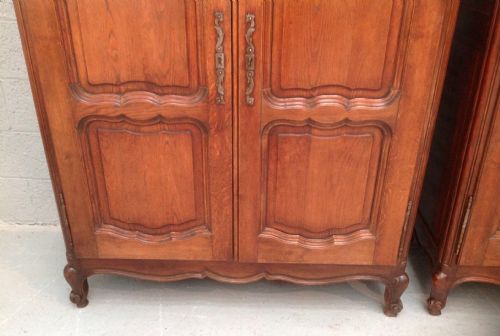 PAIR OF FRENCH OAK ARMOIRES - ADDITIONAL PHOTO 9