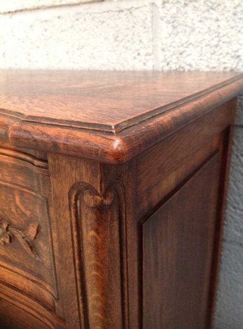 CARVED OAK FRENCH CHEST - ADDITIONAL PHOTO 8