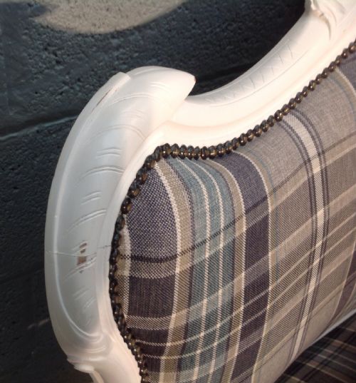 PAINTED CARVED FRENCH SOFA - ADDITIONAL PHOTO 7