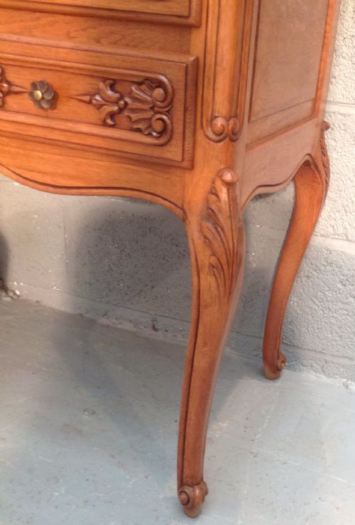 CARVED OAK FRENCH DRESSING TABLE - ADDITIONAL PHOTO 11