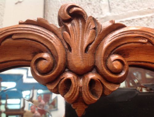 CARVED OAK FRENCH DRESSING TABLE - ADDITIONAL PHOTO 4