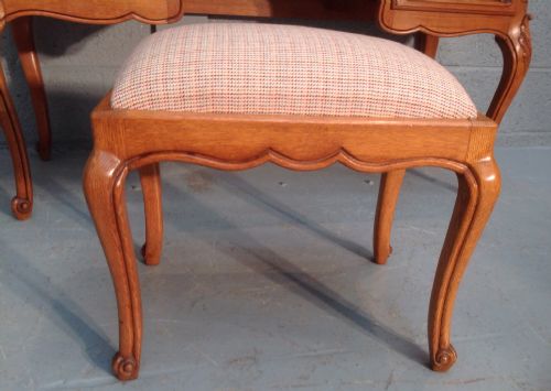 CARVED OAK FRENCH DRESSING TABLE - ADDITIONAL PHOTO 6