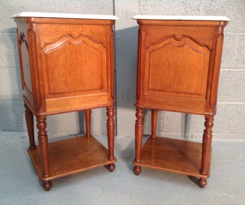 PAIR OF SOLID OAK FRENCH BEDSIDE CABINETS - ADDITIONAL PHOTO 5