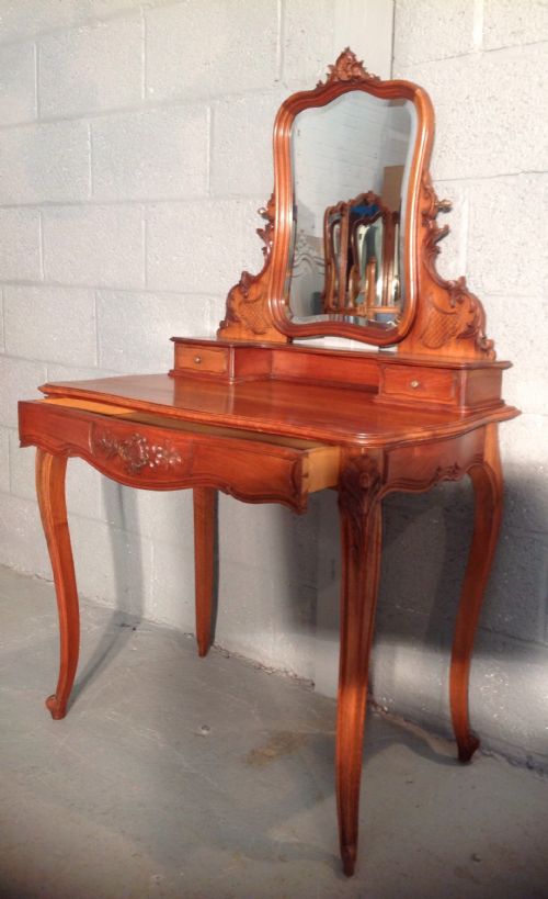 WALNUT FRENCH DRESSING TABLE - ADDITIONAL PHOTO 1