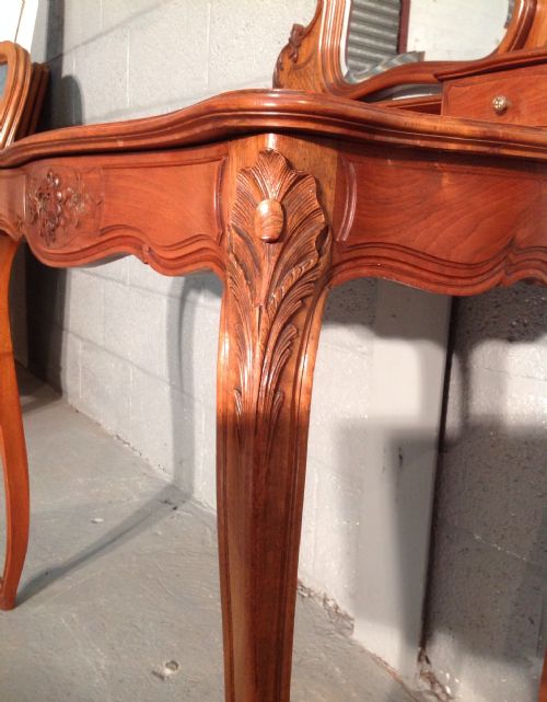 WALNUT FRENCH DRESSING TABLE - ADDITIONAL PHOTO 3