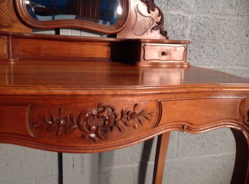 WALNUT FRENCH DRESSING TABLE - ADDITIONAL PHOTO 4