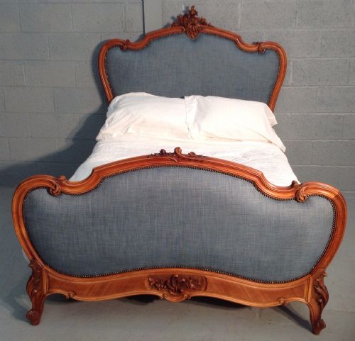 CARVED AND UPHOLSTERED FRENCH BED - ADDITIONAL PHOTO 3