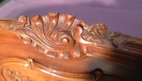 FRENCH WALNUT LOUIS XV STYLE BED - ADDITIONAL PHOTO 7
