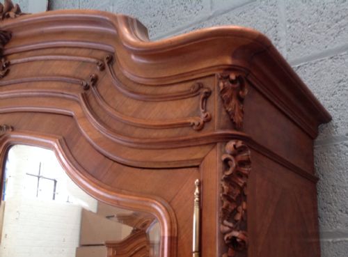 ANTIQUE FRENCH WALNUT ARMOIRE - ADDITIONAL PHOTO 2
