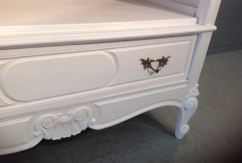 CARVED OAK PAINTED FRENCH BOOKCASE - ADDITIONAL PHOTO 5