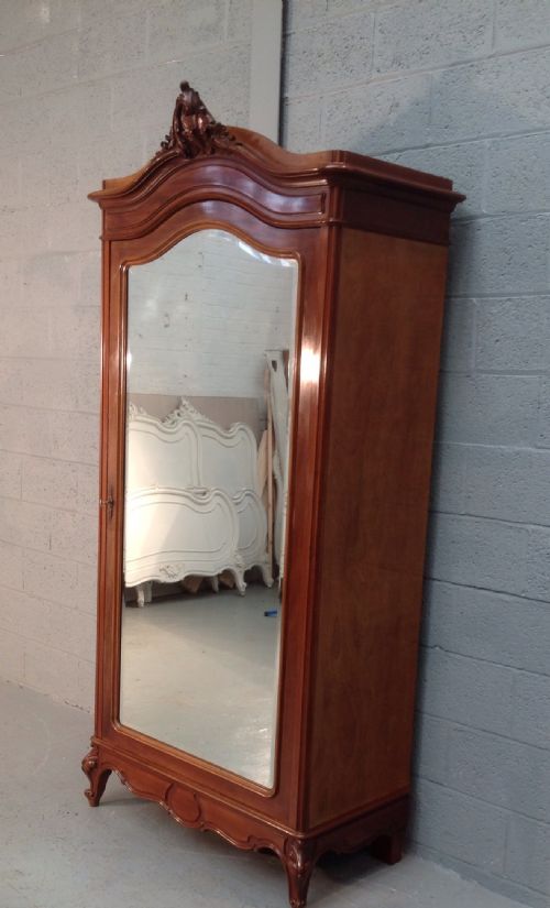 FRENCH LOUIS XV STYLE MAHOGANY ARMOIRE - ADDITIONAL PHOTO 6