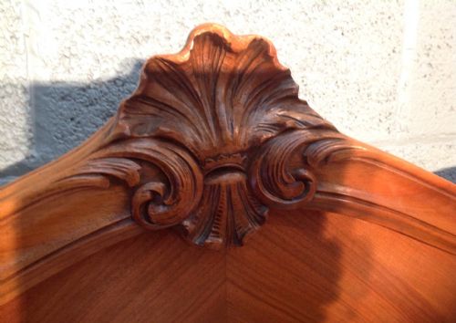 PAIR OF FRENCH WALNUT SINGLE BEDS - ADDITIONAL PHOTO 4