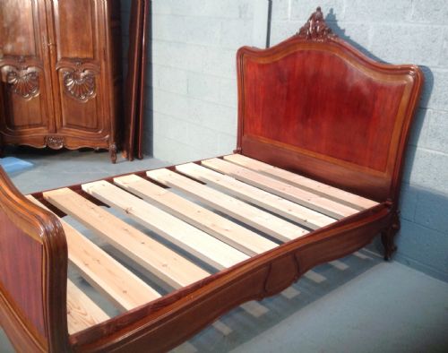 ANTIQUE FRENCH MAHOGANY BED - ADDITIONAL PHOTO 1