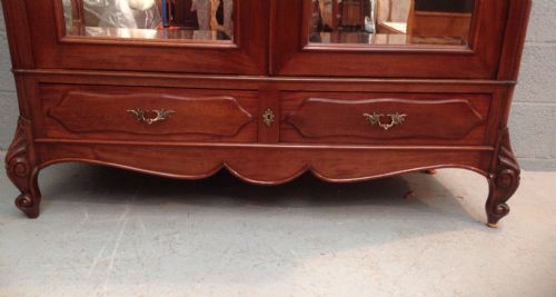 FRENCH MAHOGANY TWO DOOR ARMOIRE - ADDITIONAL PHOTO 1