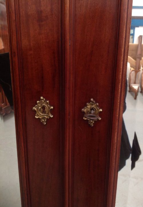 FRENCH MAHOGANY TWO DOOR ARMOIRE - ADDITIONAL PHOTO 2