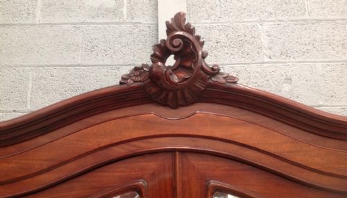 FRENCH MAHOGANY TWO DOOR ARMOIRE - ADDITIONAL PHOTO 5