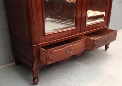 FRENCH MAHOGANY TWO DOOR ARMOIRE - ADDITIONAL PHOTO 10