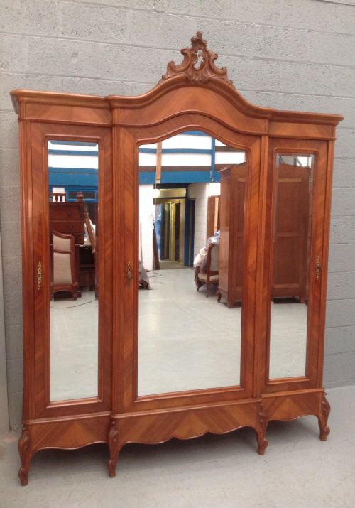 LARGE WALNUT FRENCH BREAKFRONT ARMOIRE - ADDITIONAL PHOTO 2