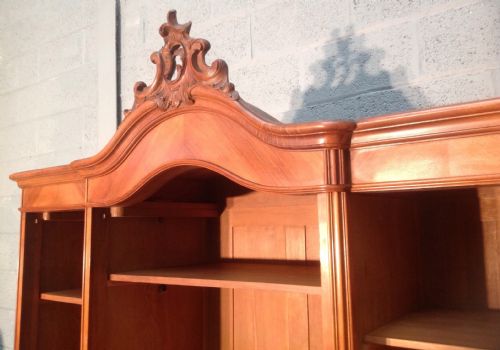 LARGE WALNUT FRENCH BREAKFRONT ARMOIRE - ADDITIONAL PHOTO 4