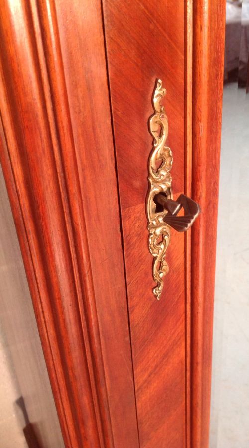 LARGE WALNUT FRENCH BREAKFRONT ARMOIRE - ADDITIONAL PHOTO 7