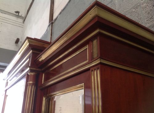 OUTSTANDING QUALITY BREAKFRONT FRENCH ARMOIRE - ADDITIONAL PHOTO 10
