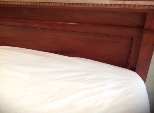 CARVED FRENCH MAHOGANY FRENCH KINGSIZE BED - ADDITIONAL PHOTO 10