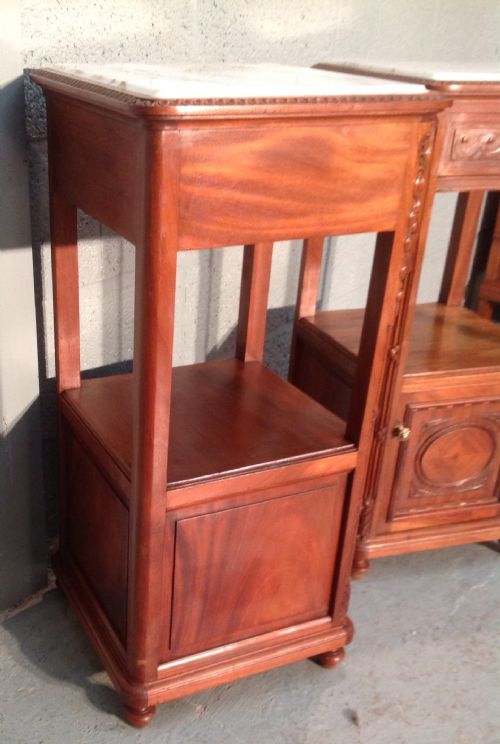 PAIR OF FRENCH MAHOGANY BEDSIDE CABINETS - ADDITIONAL PHOTO 3
