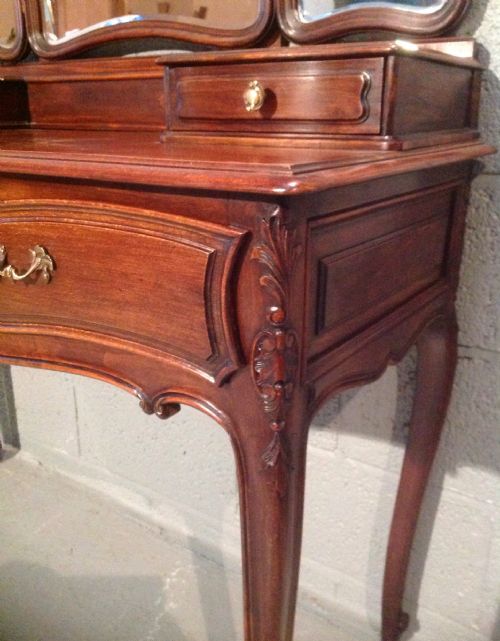 ANTIQUE FRENCH WALNUT DRESSING TABLE - ADDITIONAL PHOTO 2
